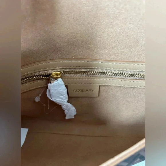 Aritzia Auxiliary monogram crossbody bag - Picture 3 of 12